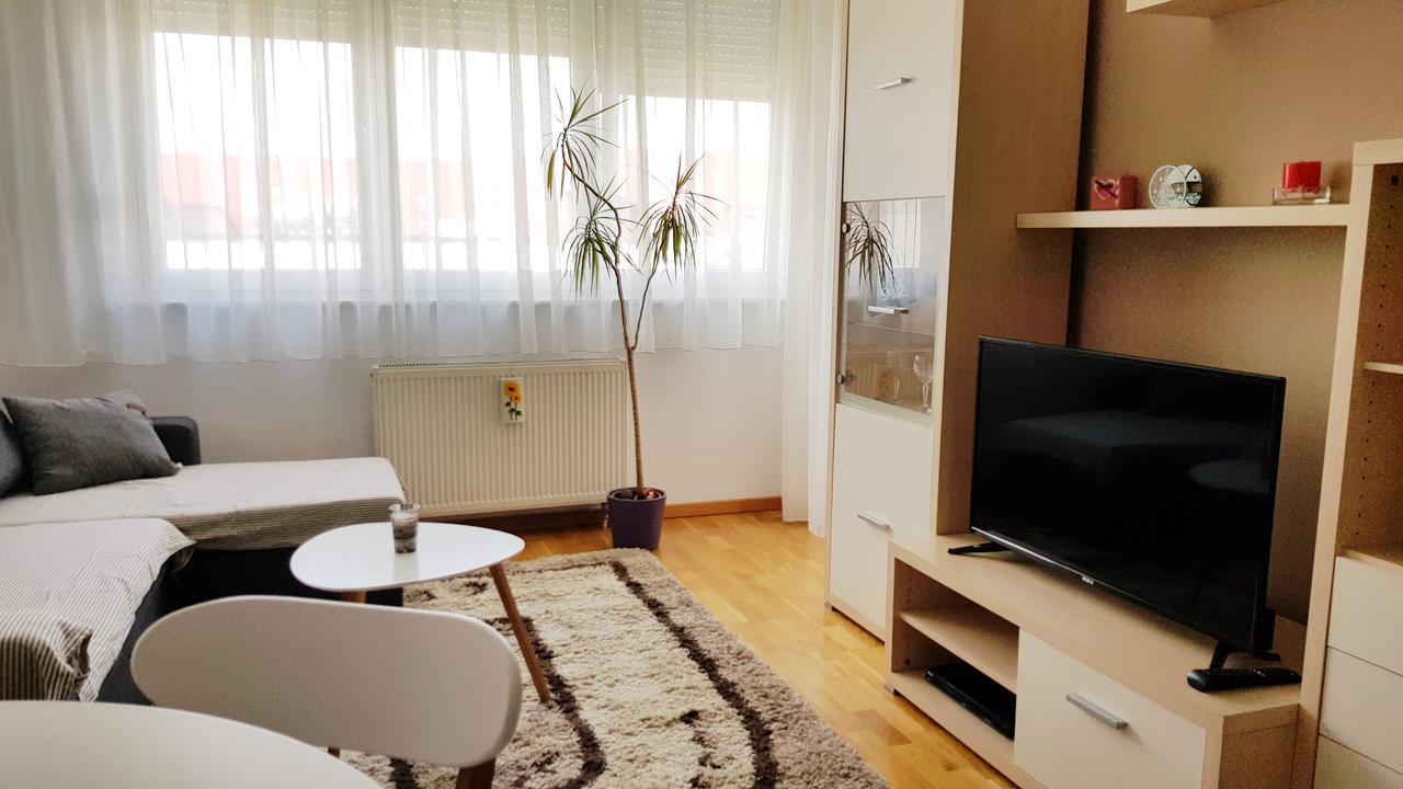 Apartment Petar I Dora Zagreb Exterior photo