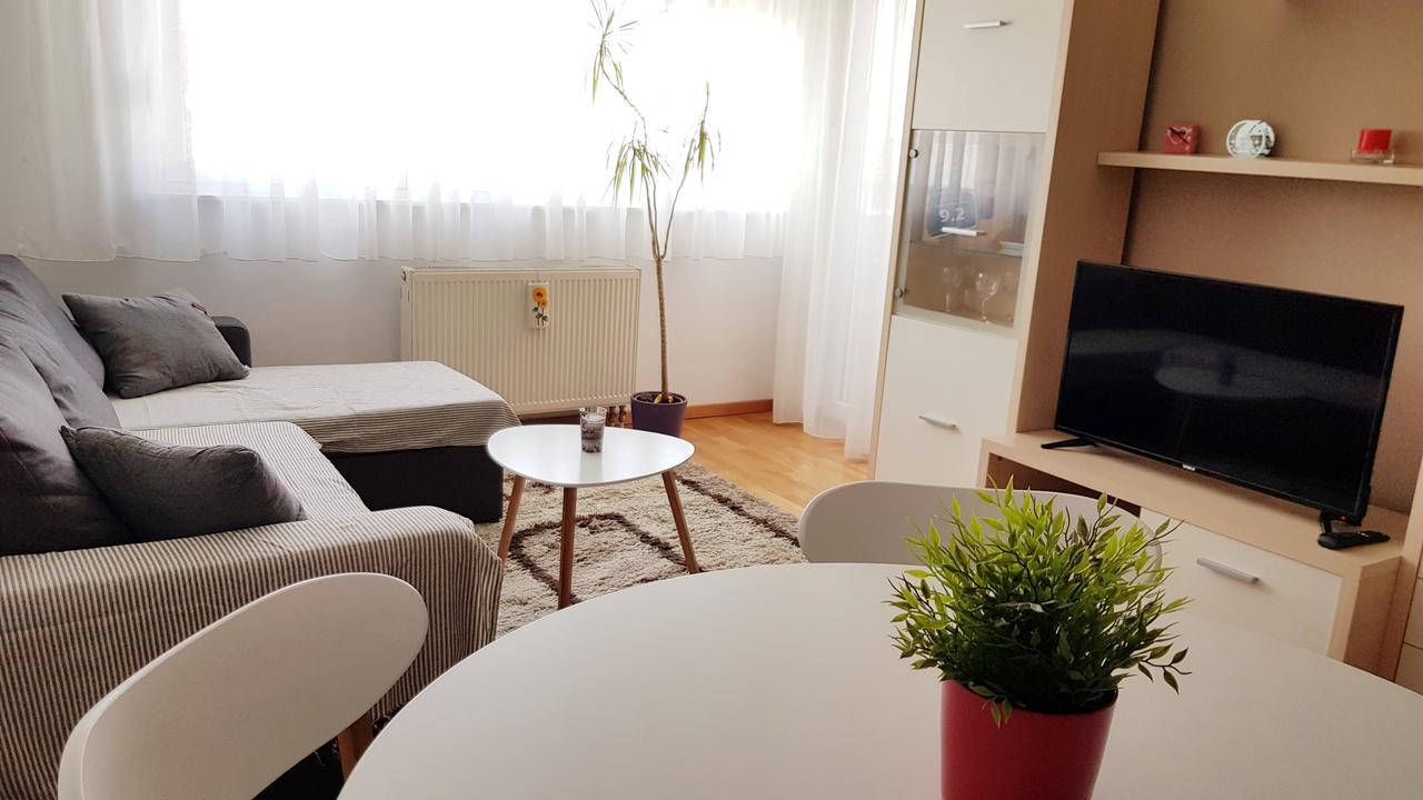 Apartment Petar I Dora Zagreb Exterior photo